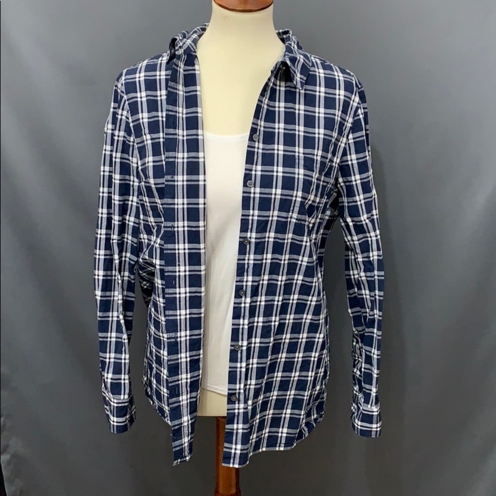 Banana Republic button down - Picture 2 of 5